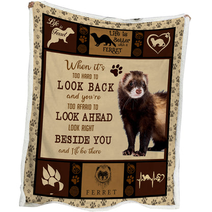 1 Pc Of High Weight Soft And Warm Minimalist Ferret Paw Print Pet Theme